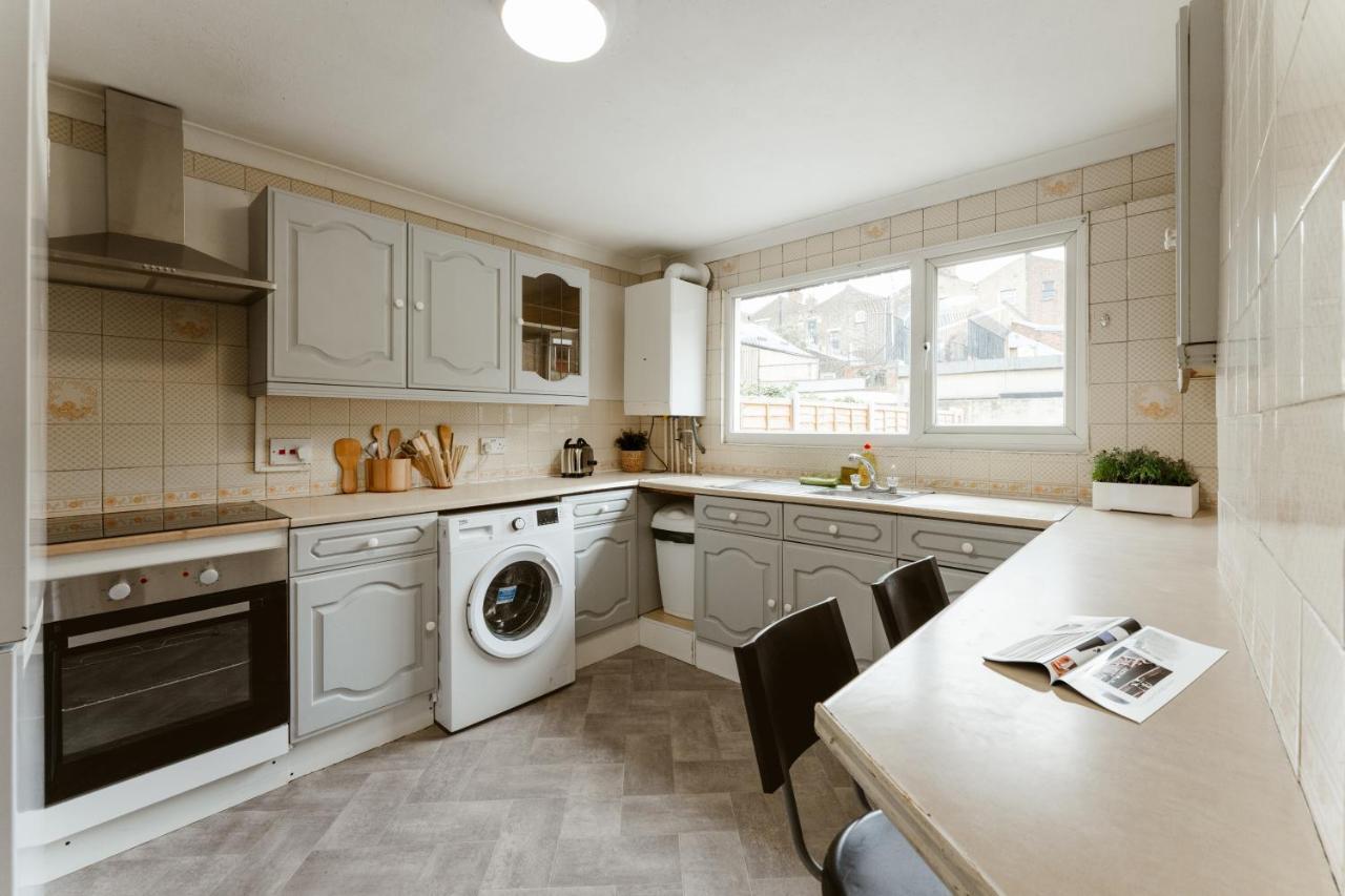 Canningtown Double Rooms - 20 런던 외부 사진