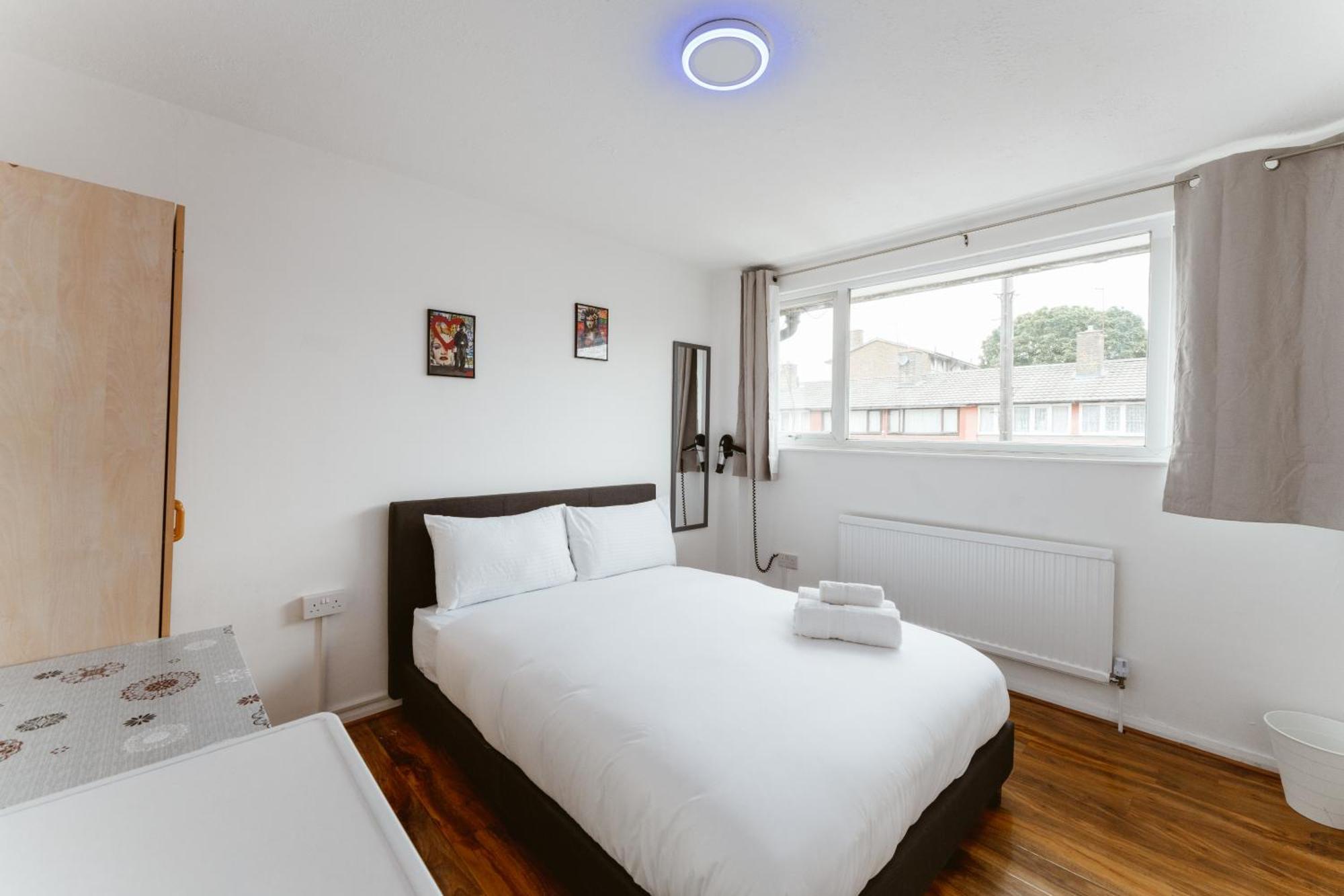 Canningtown Double Rooms - 20 런던 외부 사진