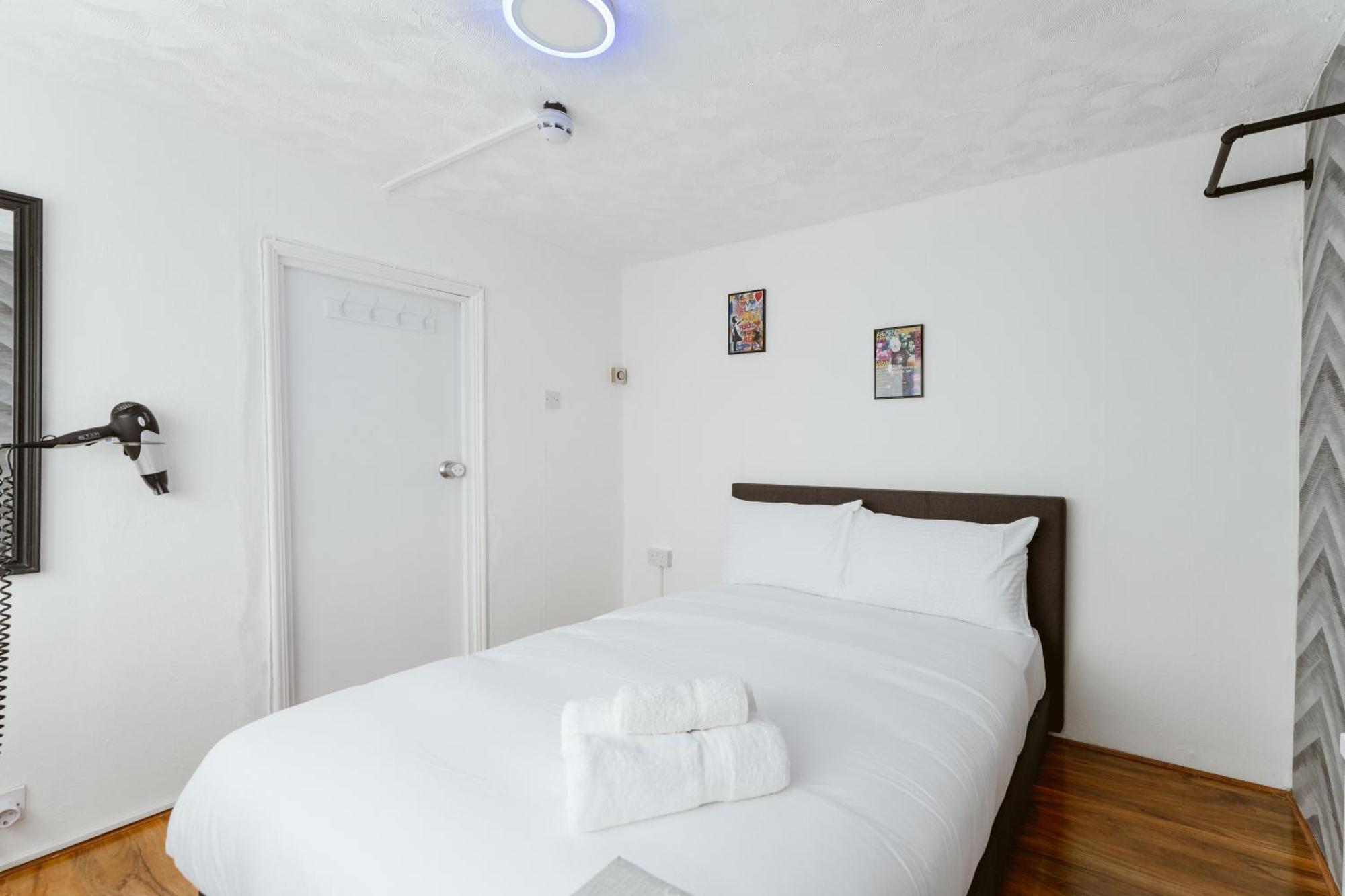 Canningtown Double Rooms - 20 런던 외부 사진